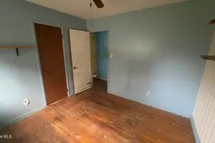 11 Barksdale Dr, Jacksonville, NC 28540 - Photo 10