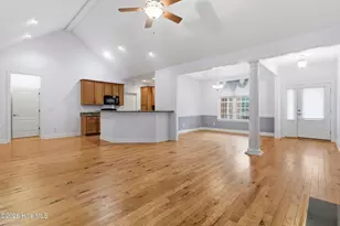 229 Easterly Dr, New Bern, NC 28560 - Photo 8