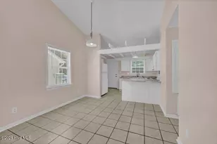 809 Varsity Dr, Wilmington, NC 28403 - Photo 8