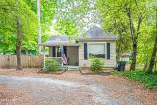 260 N May St, Southern Pines, NC 28387 - Photo 1