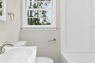 205 Hill St, Kinston, NC 28501 - Photo 14