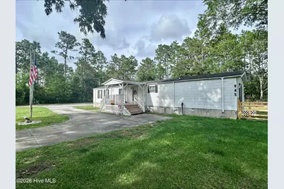 945 Mirror Lake Drive, Southport, NC 28461 - Photo 2