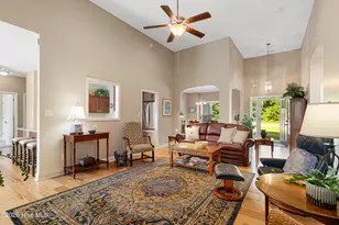 211 Bonita St, Cape Carteret, NC 28584 - Photo 6