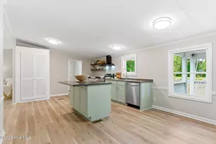 73 J E Batson Rd, Hampstead, NC 28443 - Photo 12