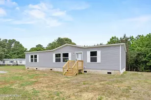 312 W Dunn St, Sneads Ferry, NC 28460 - Photo 2