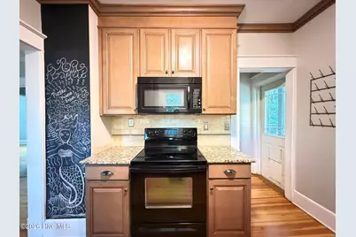360 E Maine Avenue, Southern Pines, NC 28387 - Photo 10