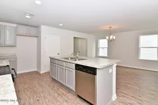 3318 Summer Tanager Ln, Leland, NC 28451 - Photo 14