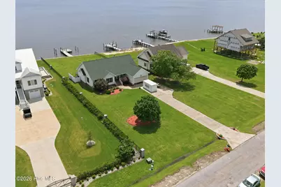 110 E Dowry Creek, Belhaven, NC 27810 - Photo 1