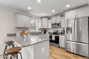 170 N Ardsley Ln, Rocky Point, NC 28457 - Photo 10