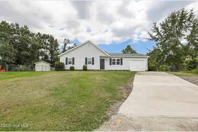 1011 Ridgecrest Lane, Jacksonville, NC 28546 - Photo 4