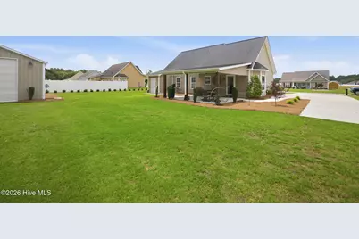 209 Asheberne Drive, Washington, NC 27889 - Photo 4