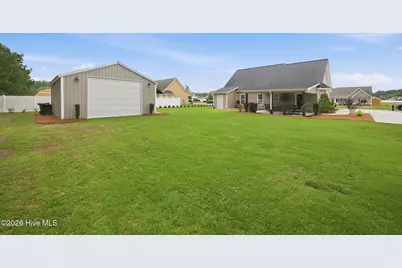 209 Asheberne Drive, Washington, NC 27889 - Photo 36
