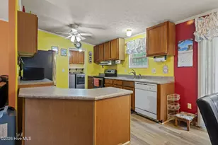 310 MacDonald Blvd, Havelock, NC 28532 - Photo 12