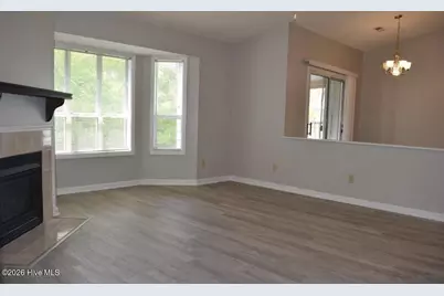 102 Breezewood Drive #G, Greenville, NC 27858 - Photo 6