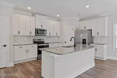 175 S Commons View Drive, Hampstead, NC 28443 - Photo 4