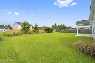 607 Drummond Grove Ln, Jacksonville, NC 28546 - Photo 16