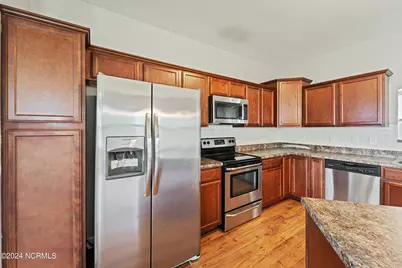 607 Drummond Grove Lane, Jacksonville, NC 28546 - Photo 6