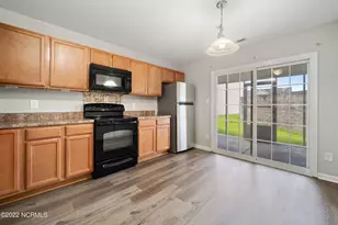 1000 Banister Loop, Jacksonville, NC 28546 - Photo 6