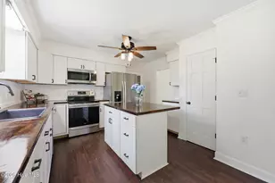 114 Regalwood Rd, Greenville, NC 27858 - Photo 14