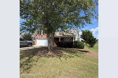 3307 Honeysuckle Drive, Winterville, NC 28590 - Photo 6