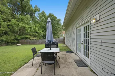 100 Hampton Court, Jacksonville, NC 28546 - Photo 44