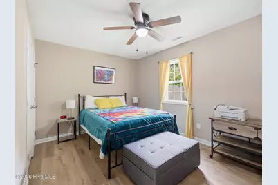100 Hampton Court, Jacksonville, NC 28546 - Photo 18