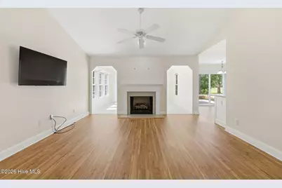 1007 Barkentine Drive, New Bern, NC 28560 - Photo 6
