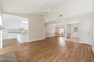 1007 Barkentine Dr, New Bern, NC 28560 - Photo 10