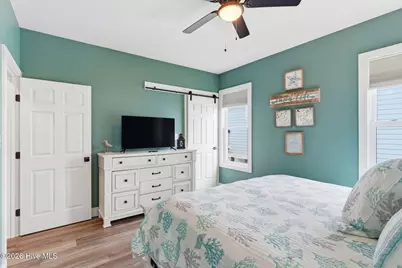 5205 E Pelican Drive, Oak Island, NC 28465 - Photo 10