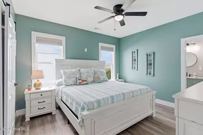 5205 E Pelican Drive, Oak Island, NC 28465 - Photo 28