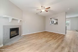 1072 W Pueblo Dr, Jacksonville, NC 28546 - Photo 2