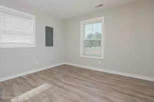 2098 Nc Hwy 172, Sneads Ferry, NC 28460 - Photo 22