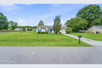 310 Steller Road, Jacksonville, NC 28540 - Photo 10