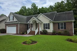 205 Woodberry Pl, Jacksonville, NC 28540 - Photo 2