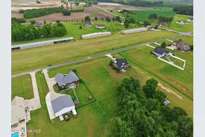 1658 Prop Drive, Winterville, NC 28590 - Photo 8