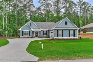 132 Crescent Dr, McCormick, SC 29835 - Photo 2