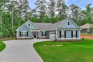 132 Crescent Dr, McCormick, SC 29835 - Photo 1
