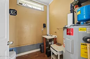 305 W Howard Dr, Jacksonville, NC 28540 - Photo 62