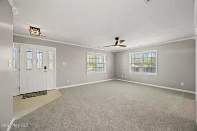 305 W Howard Drive, Jacksonville, NC 28540 - Photo 12