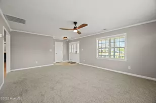305 W Howard Dr, Jacksonville, NC 28540 - Photo 10