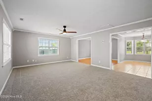 305 W Howard Dr, Jacksonville, NC 28540 - Photo 8