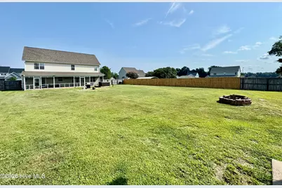 305 W Howard Drive, Jacksonville, NC 28540 - Photo 48