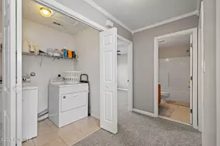 305 W Howard Dr, Jacksonville, NC 28540 - Photo 32