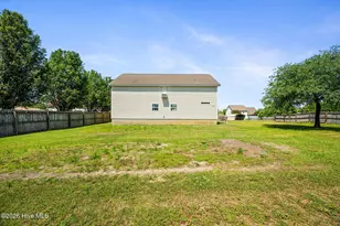 305 W Howard Dr, Jacksonville, NC 28540 - Photo 62