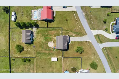 305 W Howard Drive, Jacksonville, NC 28540 - Photo 74
