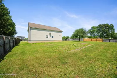 305 W Howard Drive, Jacksonville, NC 28540 - Photo 64