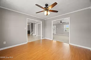 305 W Howard Dr, Jacksonville, NC 28540 - Photo 24