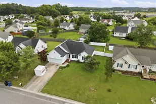726 E Main St, Winterville, NC 28590 - Photo 16