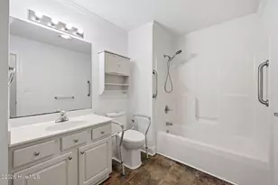 726 E Main St, Winterville, NC 28590 - Photo 28