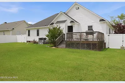 726 E Main Street, Winterville, NC 28590 - Photo 14